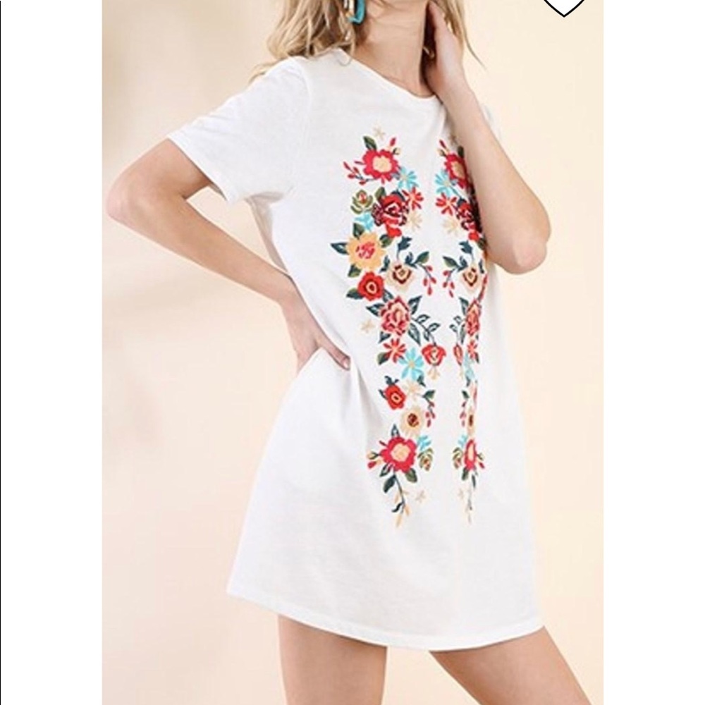 NEW ARRIVAL Embroidered Tee Dress - Picture 3 of 6